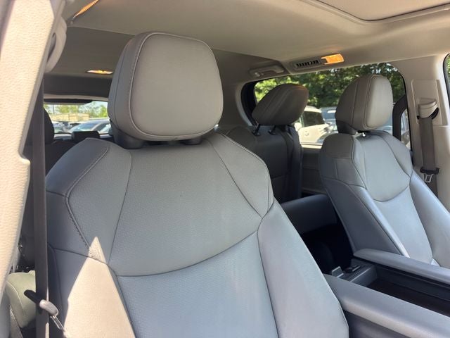 2023 Toyota Sienna XLE 7 Passenger