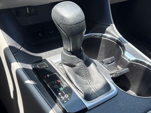 2016 Toyota Highlander LE