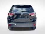 2016 Toyota Highlander LE