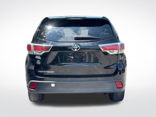 2016 Toyota Highlander LE
