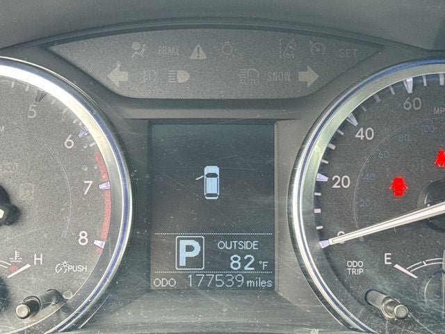 2015 Toyota Highlander LE V6