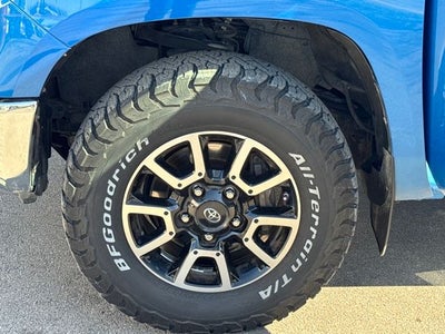 2017 Toyota Tundra SR5