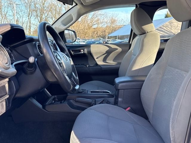 2017 Toyota Tacoma SR