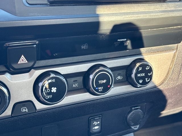 2017 Toyota Tacoma SR