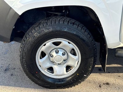 2017 Toyota Tacoma SR