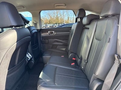 2024 Kia Sorento S