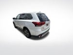 2019 Mitsubishi Outlander Base