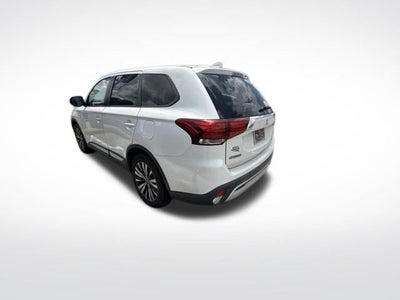 2019 Mitsubishi Outlander Base