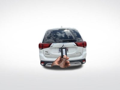 2019 Mitsubishi Outlander Base