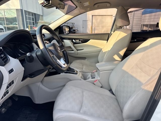 2021 Nissan Rogue Sport SV