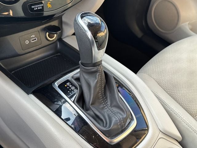 2021 Nissan Rogue Sport SV