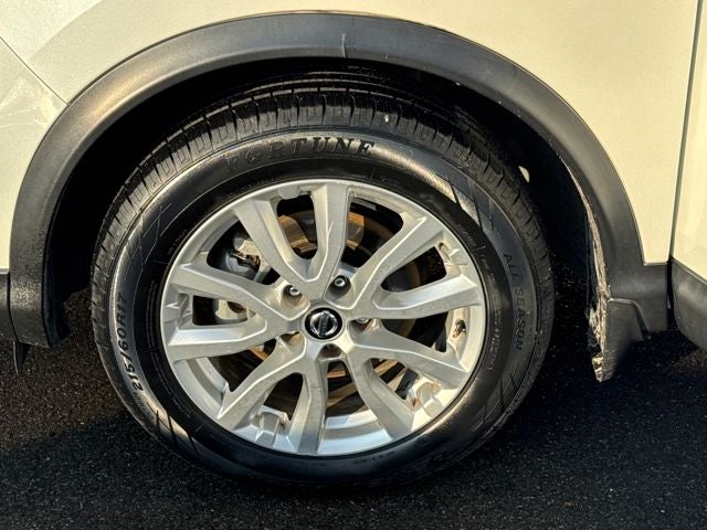 2021 Nissan Rogue Sport SV