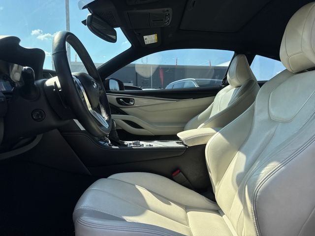 2017 INFINITI Q60 Red Sport 400