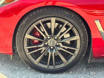 2017 INFINITI Q60 Red Sport 400