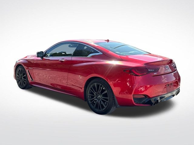 2017 INFINITI Q60 Red Sport 400