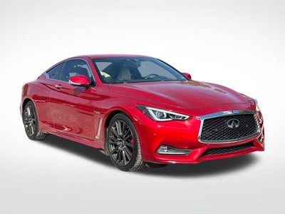 2017 INFINITI Q60 Red Sport 400