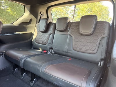 2025 Nissan Armada Platinum