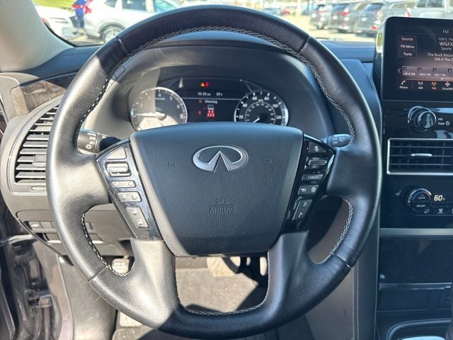 2024 INFINITI QX80 LUXE