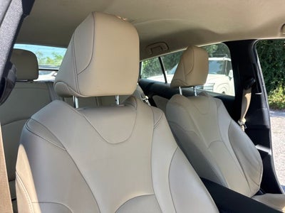 2020 Toyota Prius XLE