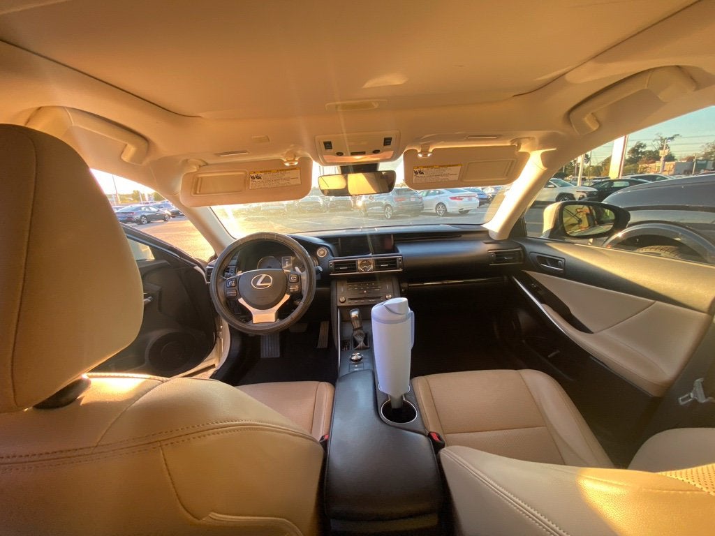 2019 Lexus IS 300