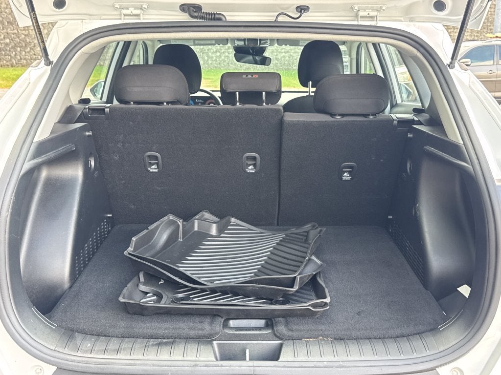 2025 Hyundai Kona SE