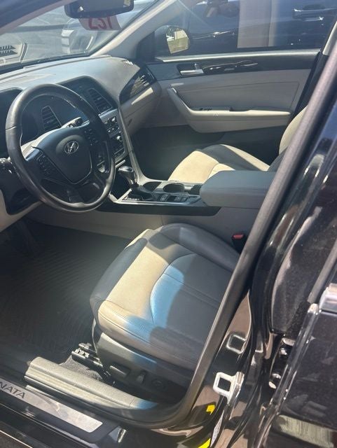 2017 Hyundai Sonata Hybrid Limited