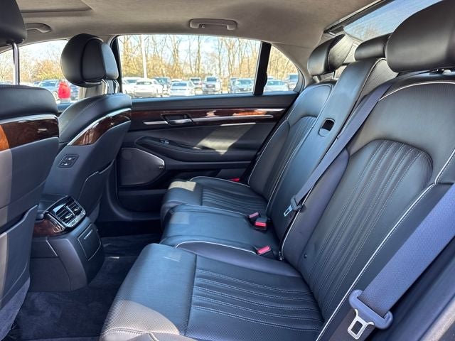 2018 Genesis G90 3.3T Premium