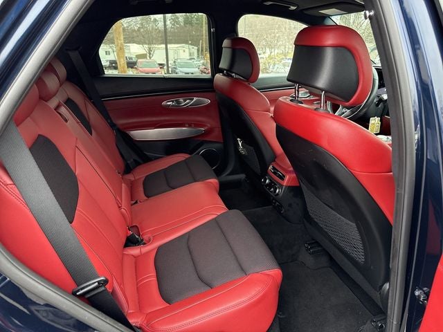 2023 Genesis GV70 2.5T