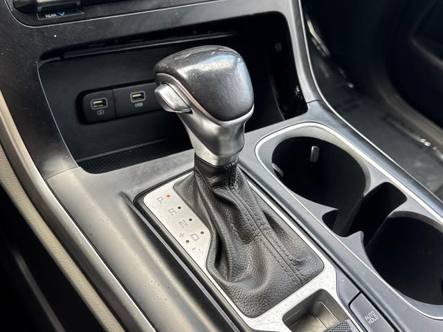 2023 Kia Carnival LX Seat Package
