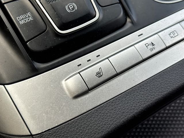 2023 Kia Carnival LX Seat Package