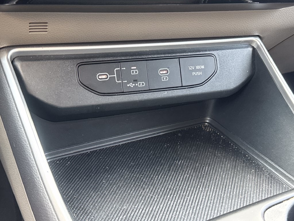 2026 Kia Carnival Hybrid LXS
