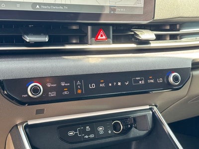 2025 Kia Carnival EX