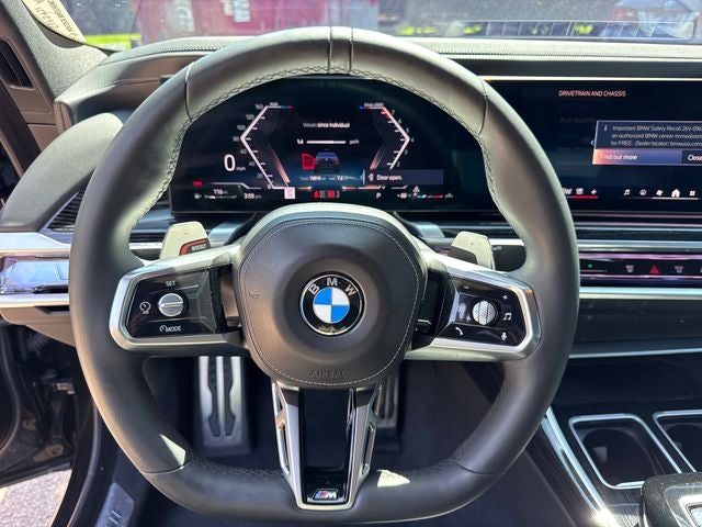 2023 BMW 7 Series 740i