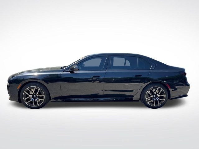 2023 BMW 7 Series 740i
