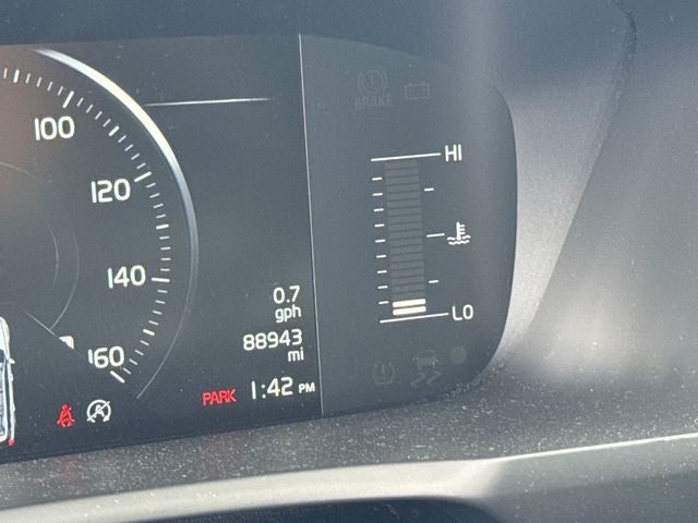 2018 Volvo XC90 T5 Momentum
