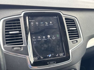 2018 Volvo XC90 T5 Momentum