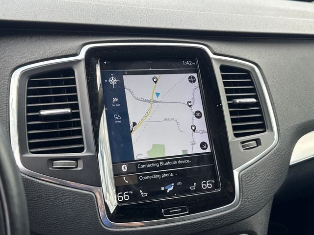 2018 Volvo XC90 T5 Momentum