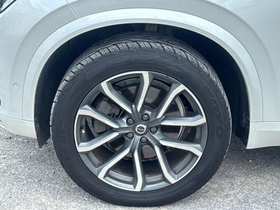 2018 Volvo XC90 T5 Momentum