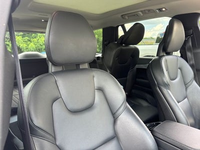2018 Volvo XC90 T5 Momentum