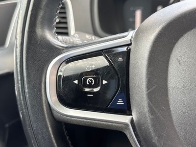2018 Volvo XC90 T5 Momentum