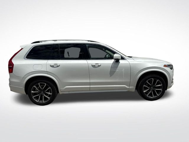 2018 Volvo XC90 T5 Momentum