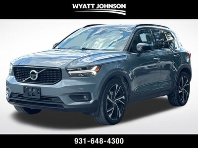 2020 Volvo XC40 R-Design