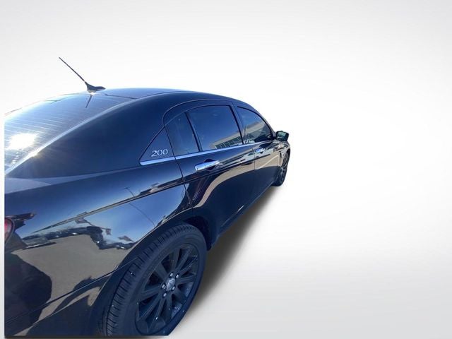 2014 Chrysler 200 Limited