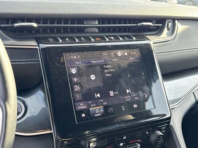 2022 Jeep Grand Cherokee Altitude