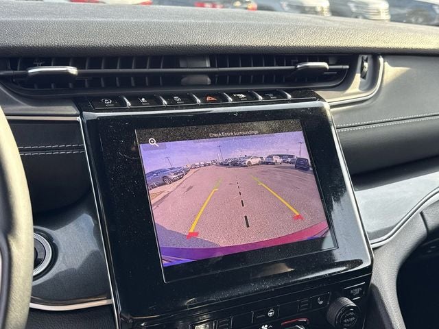 2022 Jeep Grand Cherokee Altitude