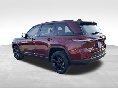 2022 Jeep Grand Cherokee Altitude