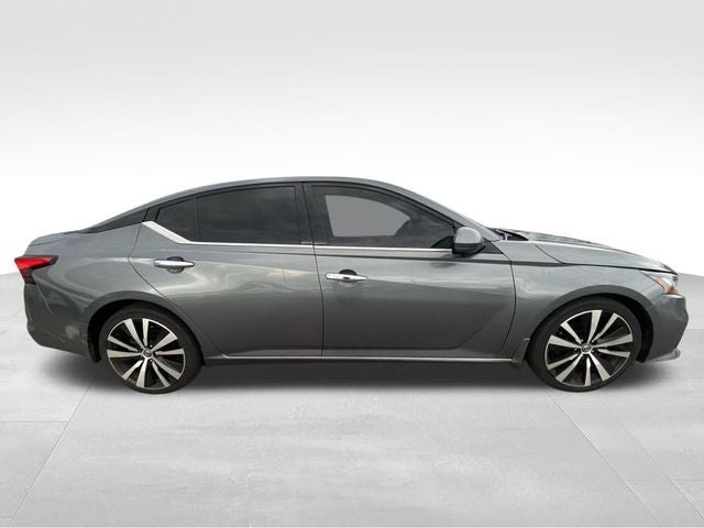 2020 Nissan Altima 2.5 Platinum