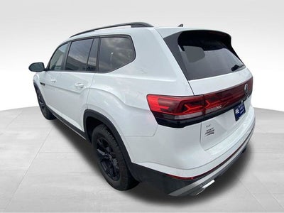 2025 Volkswagen Atlas 2.0T Peak Edition