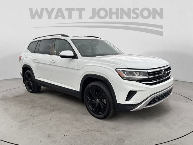 2022 Volkswagen Atlas 3.6L V6 SE w/Technology