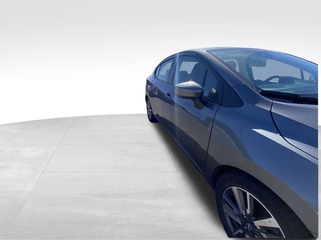 2023 Nissan Versa 1.6 SV